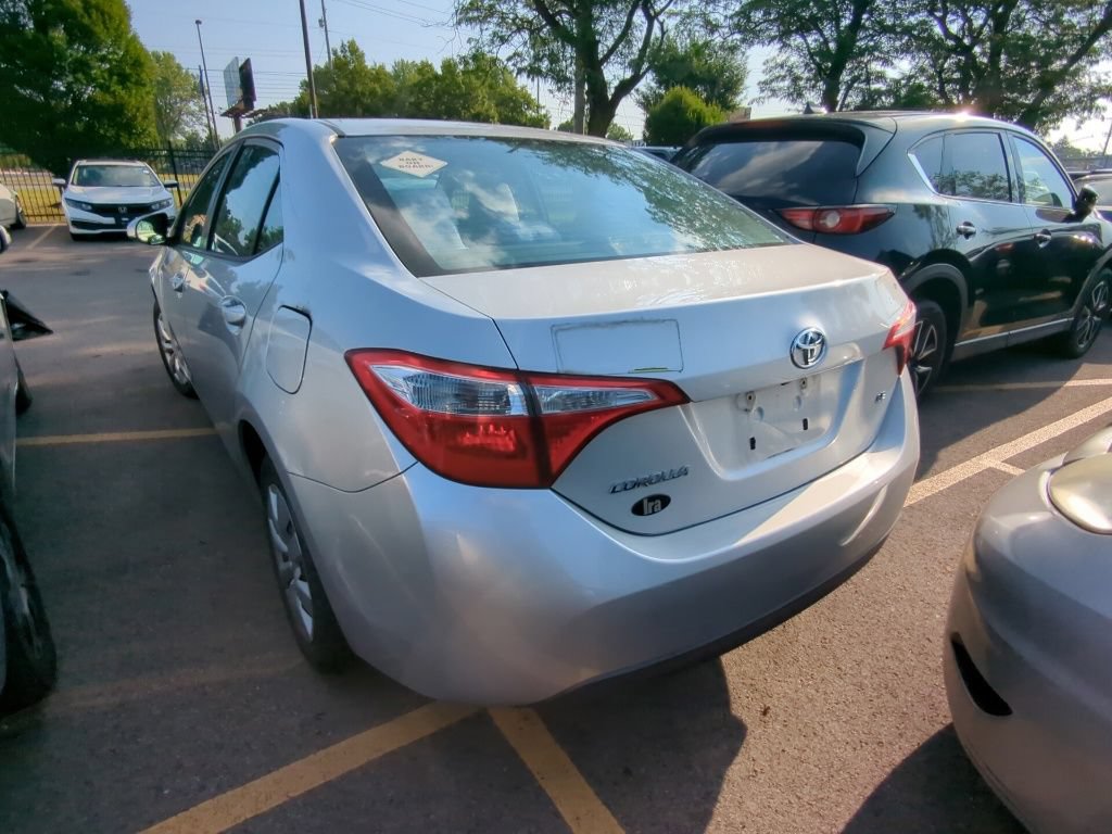 Used 2014 Toyota Corolla LE FWD image 4