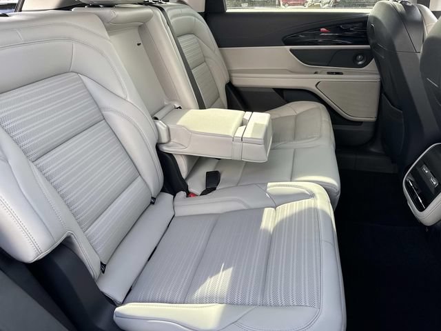 New 2026 Lincoln Nautilus Reserve AWD/4WD image 9