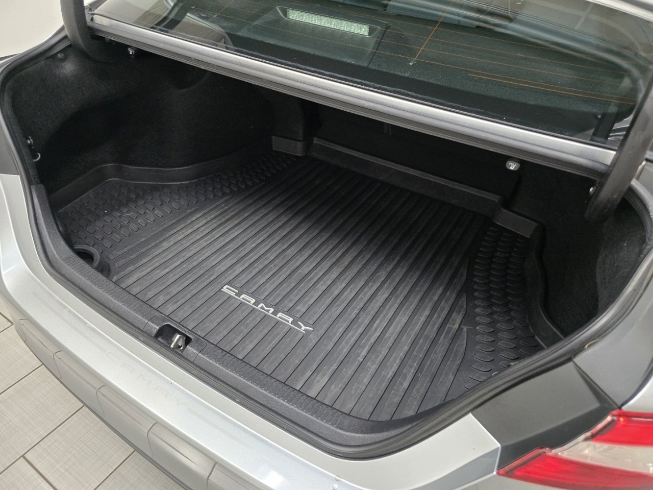 Certified 2019 Toyota Camry LE w/ Convenience Package image 15