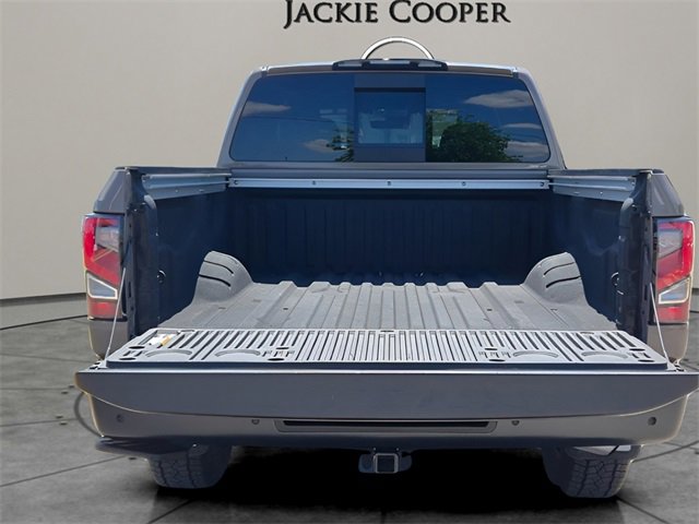 Used 2024 Nissan Titan PRO-4X w/ Pro-4x Utility Package image 9