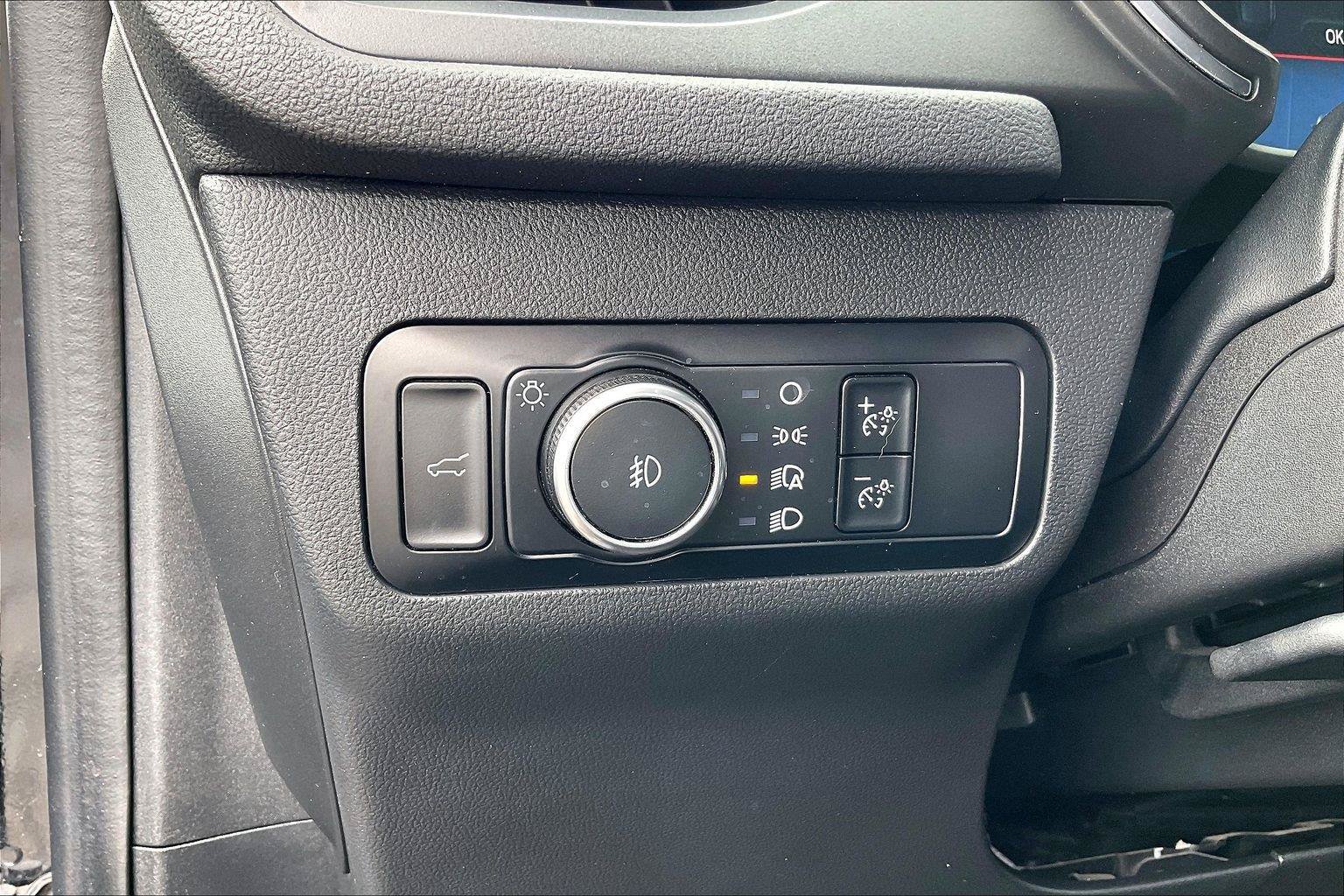 Used 2024 Ford Escape Platinum AWD/4WD image 35