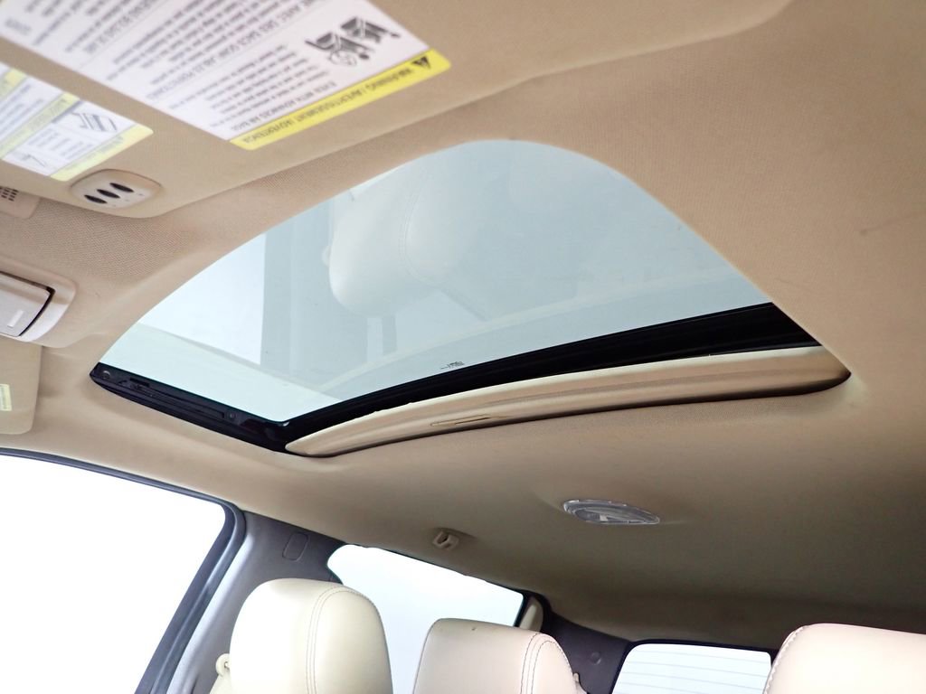 Used 2013 Ford F150 Lariat w/ Mid Equipment Group image 4