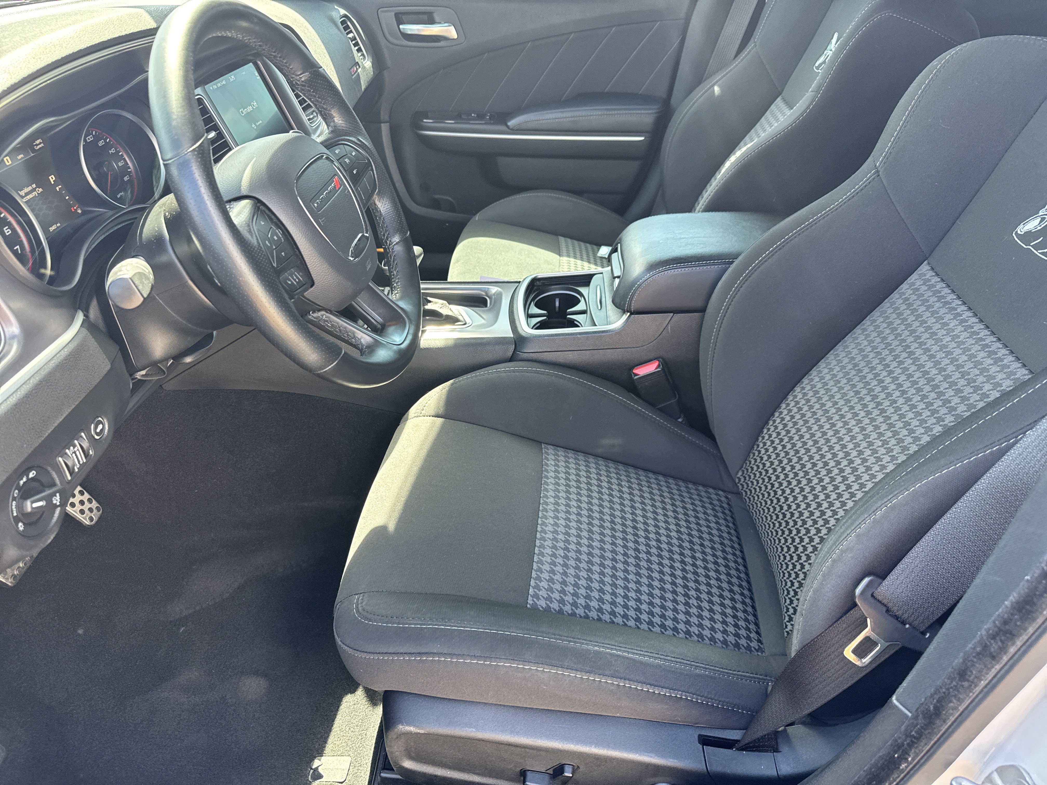 Used 2020 Dodge Charger Scat Pack RWD image 6