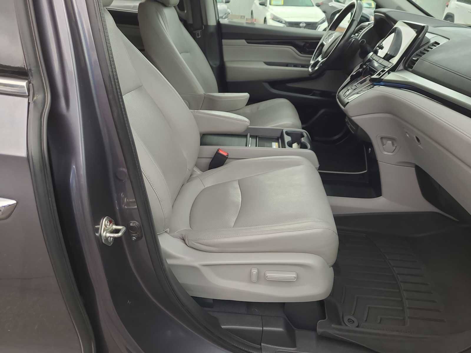 Used 2018 Honda Odyssey Elite image 22