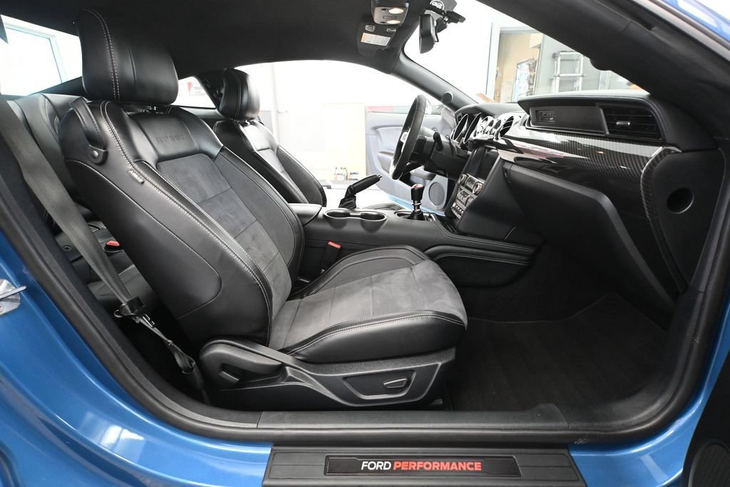 Used 2020 Ford Mustang Shelby GT350 w/ Technology Package RWD image 41