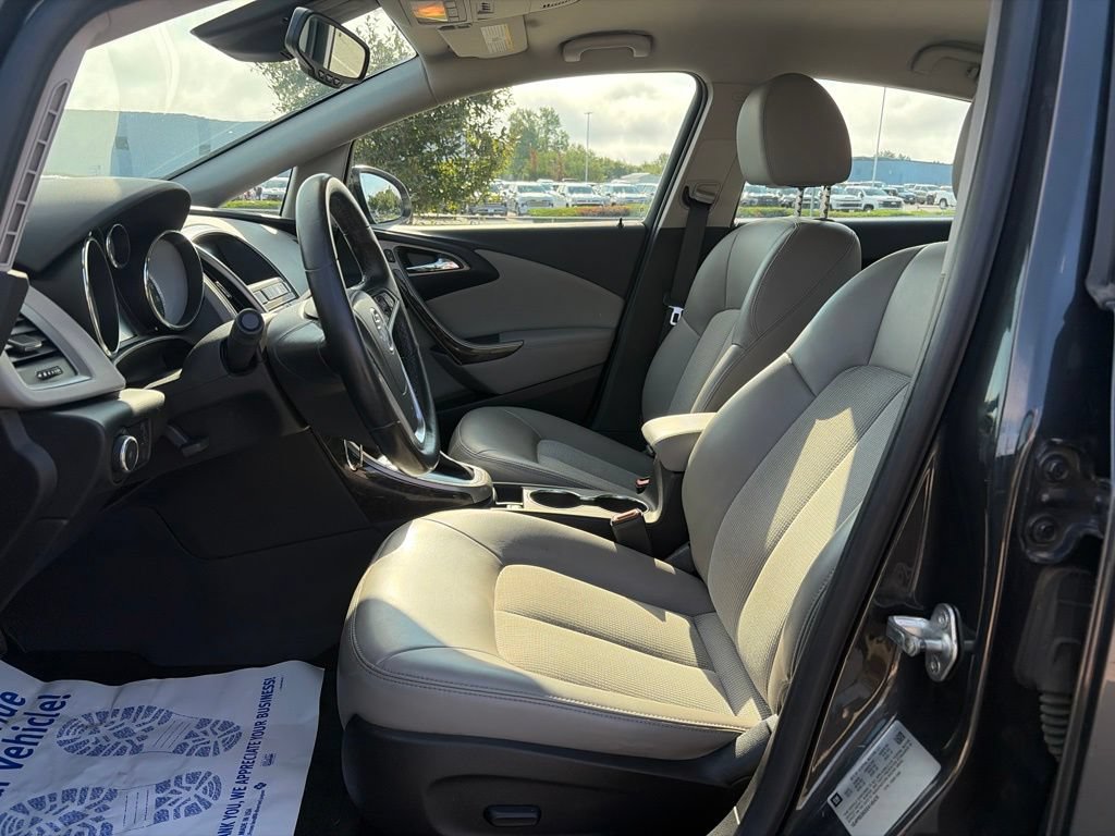 Used 2014 Buick Verano Convenience FWD image 43