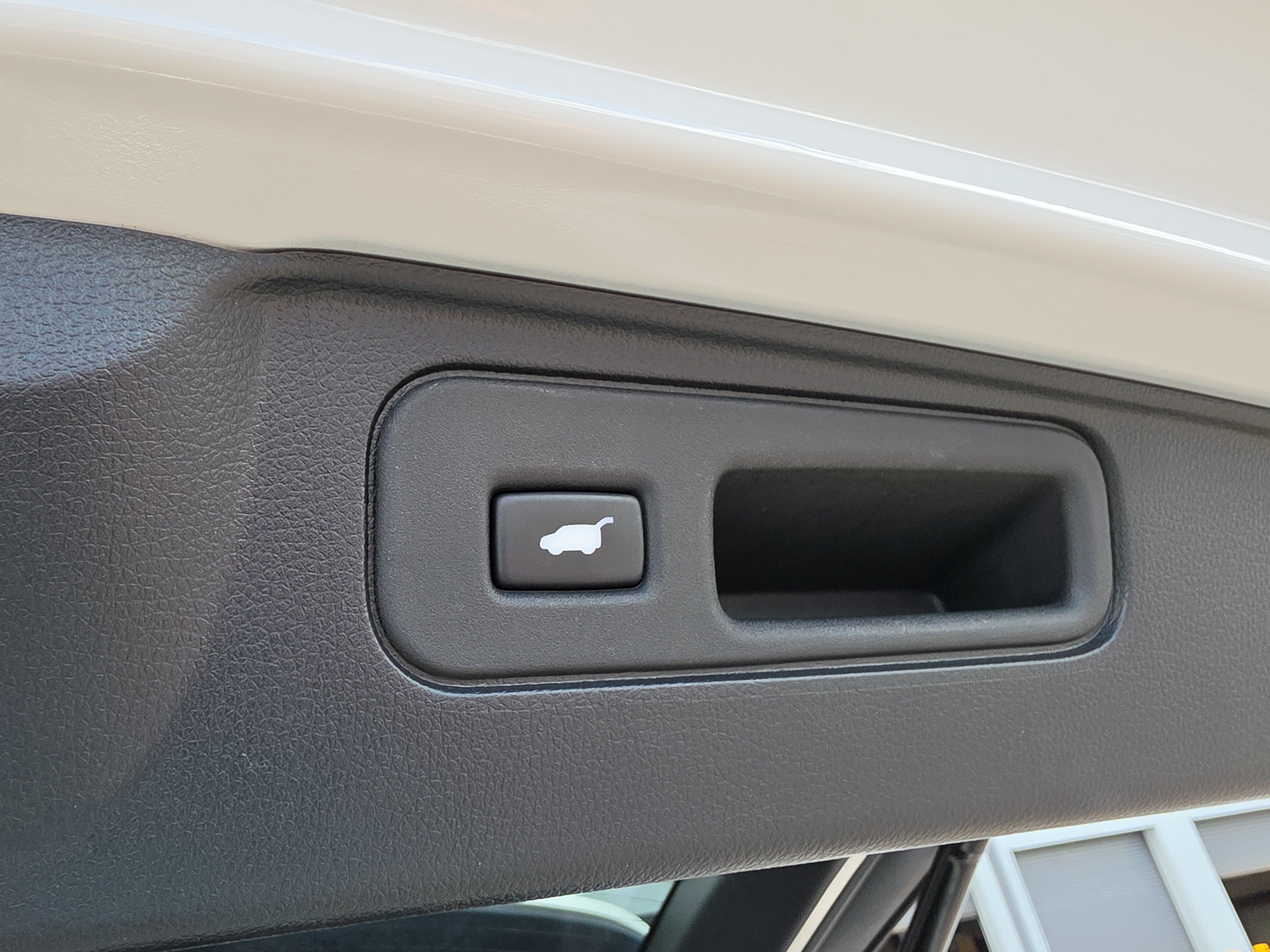 Used 2024 Honda Passport EX-L image 11