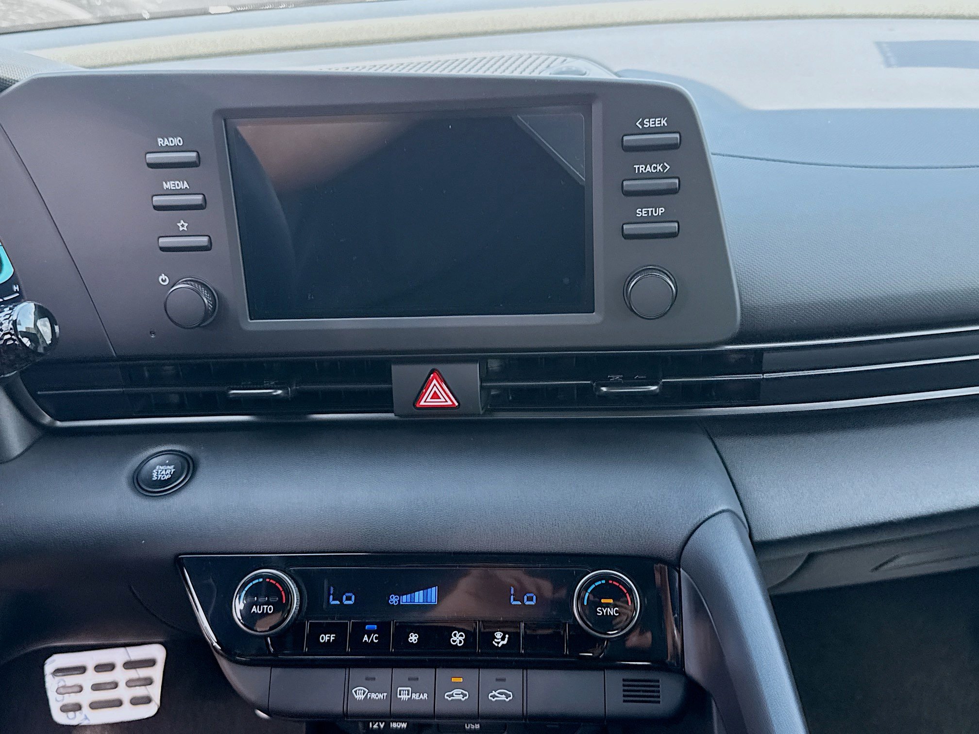 New 2026 Hyundai Elantra Sport FWD image 10