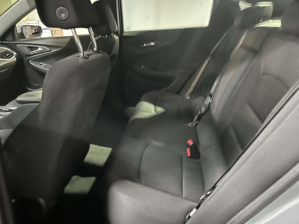 Used 2023 Chevrolet Malibu LT image 13