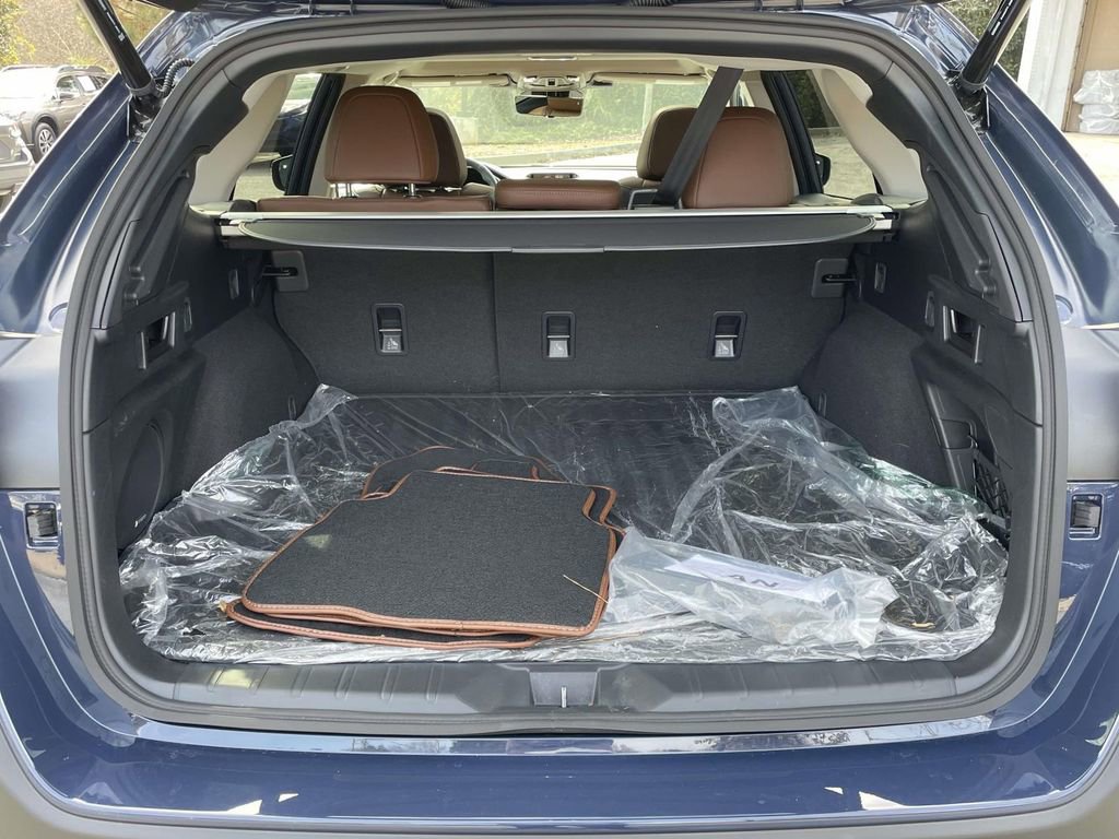 Certified 2025 Subaru Outback Touring XT w/ Tech Package 2 image 10