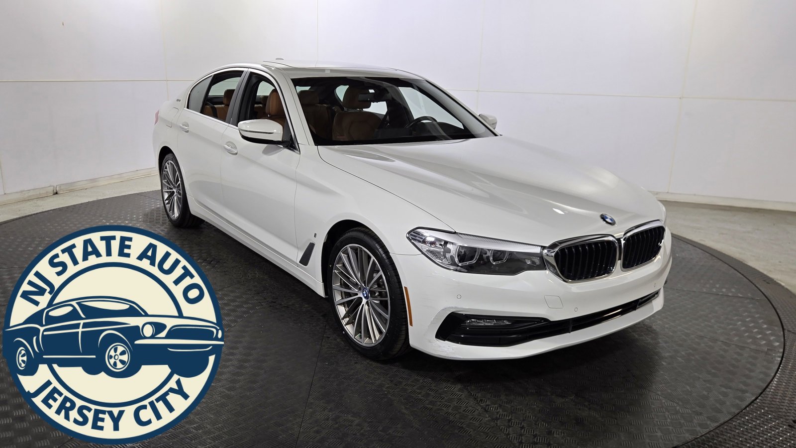 Used 2018 BMW 530e xDrive image 1