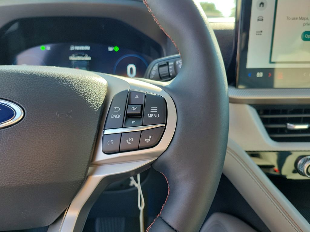 New 2026 Ford Explorer Active w/ Active Comfort Package image 24