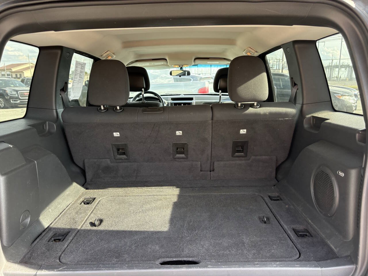 Used 2011 Jeep Liberty Sport AWD/4WD image 11