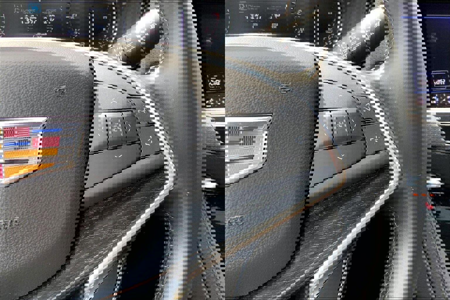 Certified 2025 Cadillac XT5 Premium Luxury image 18