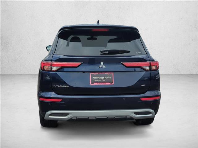 Used 2022 Mitsubishi Outlander SE image 8