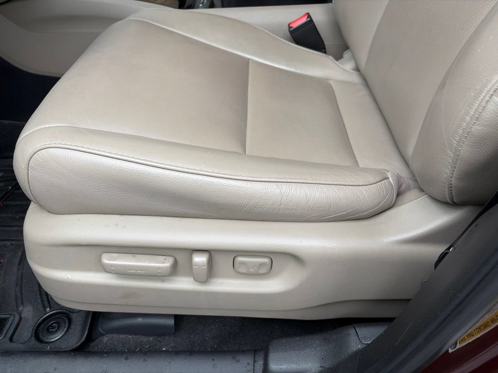 Used 2018 Honda Pilot Touring image 14