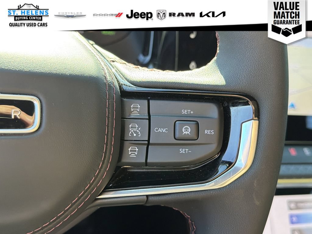 Used 2025 Jeep Wagoneer S Limited AWD/4WD image 19