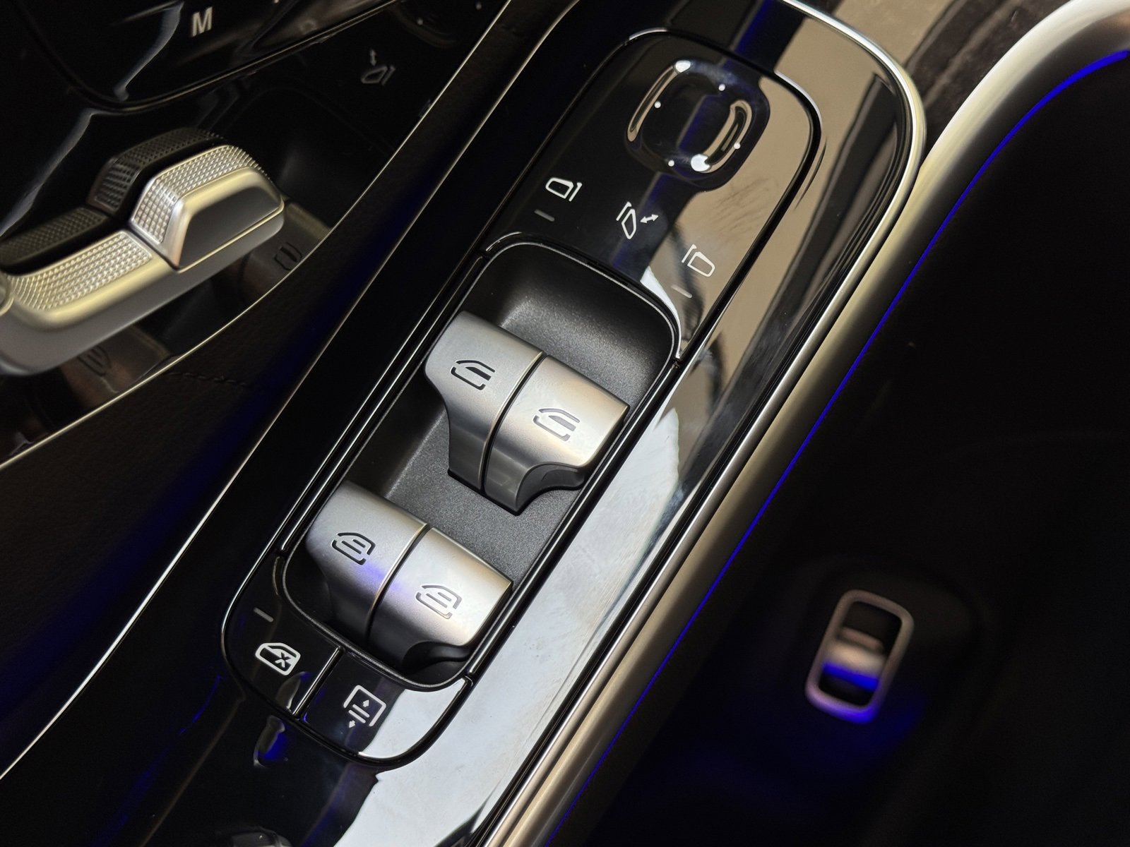 New 2026 Mercedes-Benz S 580 4MATIC Sedan image 19