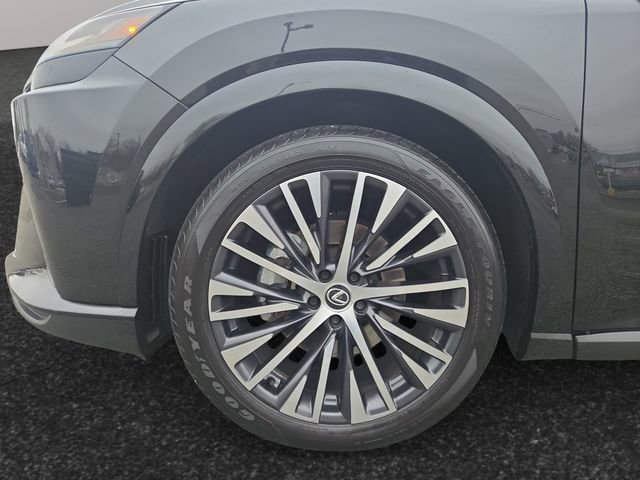 Used 2023 Lexus RX 350 Premium Plus w/ Accessory Package image 4