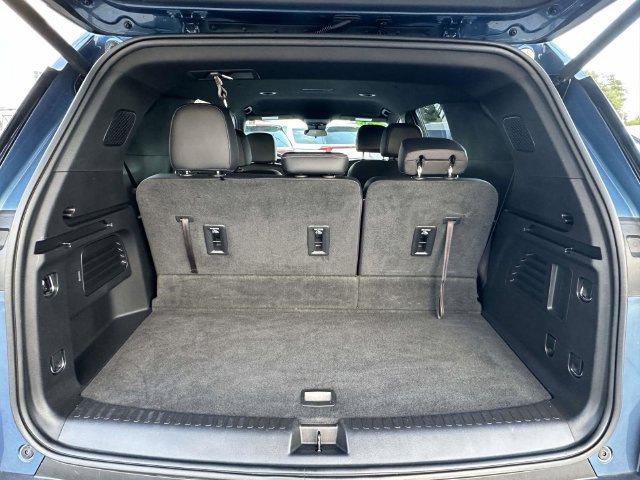Certified 2025 Chevrolet Traverse LT FWD image 21