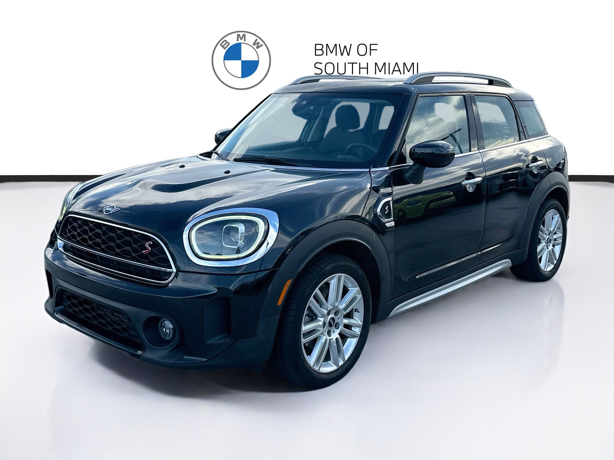 Certified 2024 MINI Cooper Countryman S FWD image 3