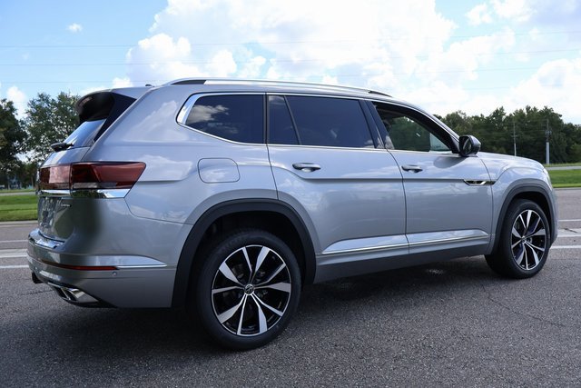 New 2026 Volkswagen Atlas SEL Premium R-Line image 7