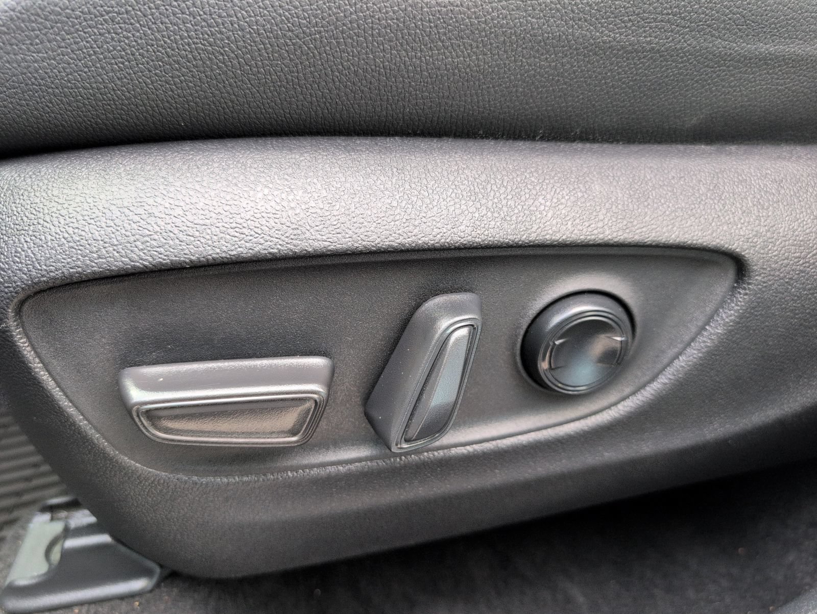 Used 2025 Toyota Grand Highlander AWD Hybrid image 7
