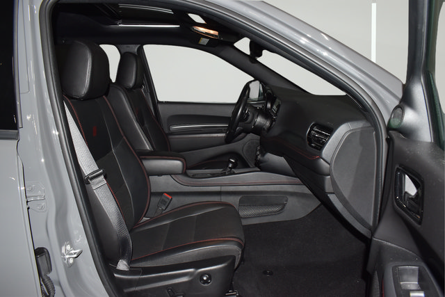 Used 2025 Dodge Durango R/T AWD/4WD image 10