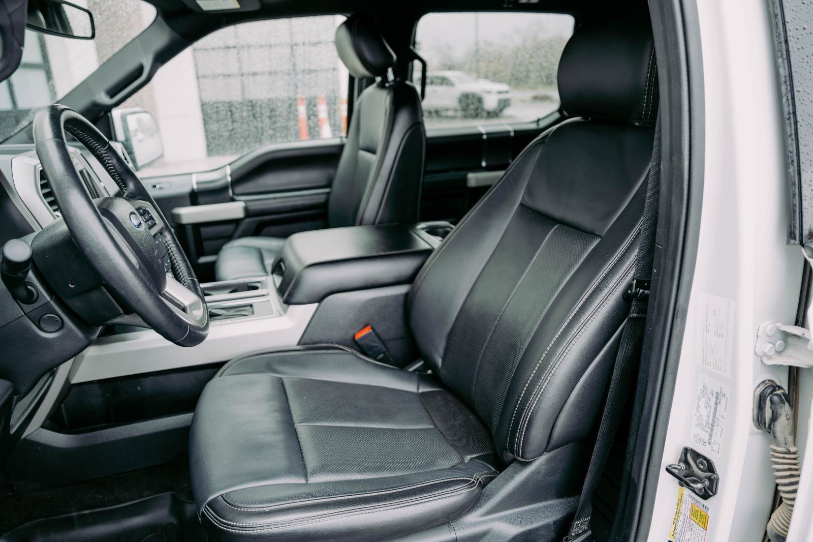 Used 2020 Ford F150 Lariat w/ Equipment Group 502A Luxury image 11