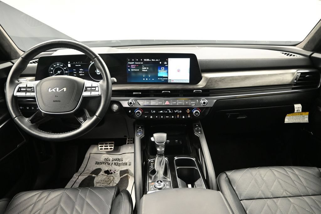 Certified 2025 Kia Telluride SX Prestige X-Line AWD/4WD image 34
