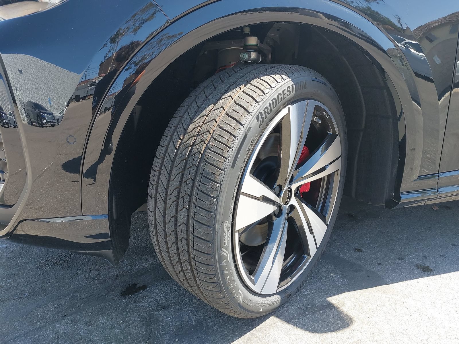 New 2026 Audi SQ5 Premium Plus AWD/4WD image 36