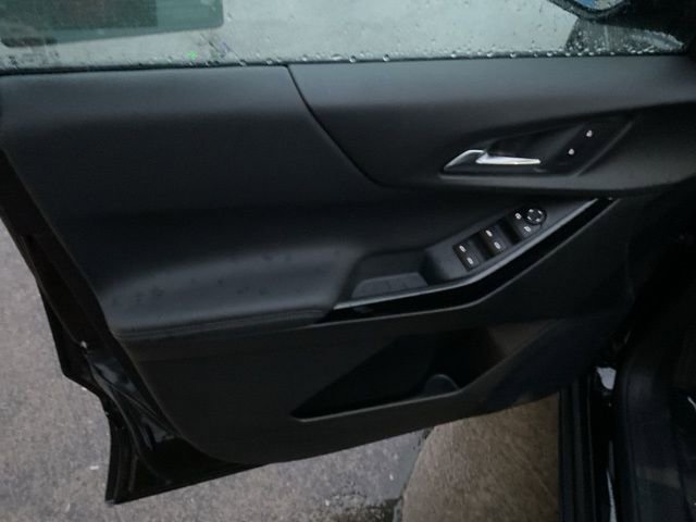 New 2026 Chevrolet Equinox LT image 22