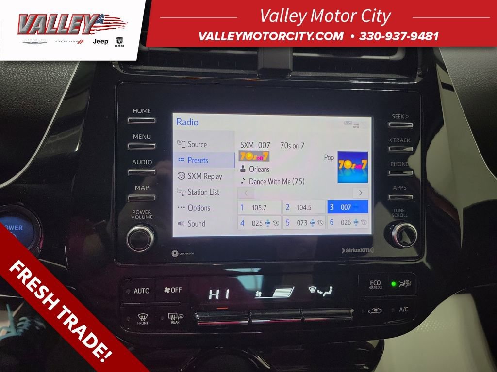 Used 2022 Toyota Prius LE image 40