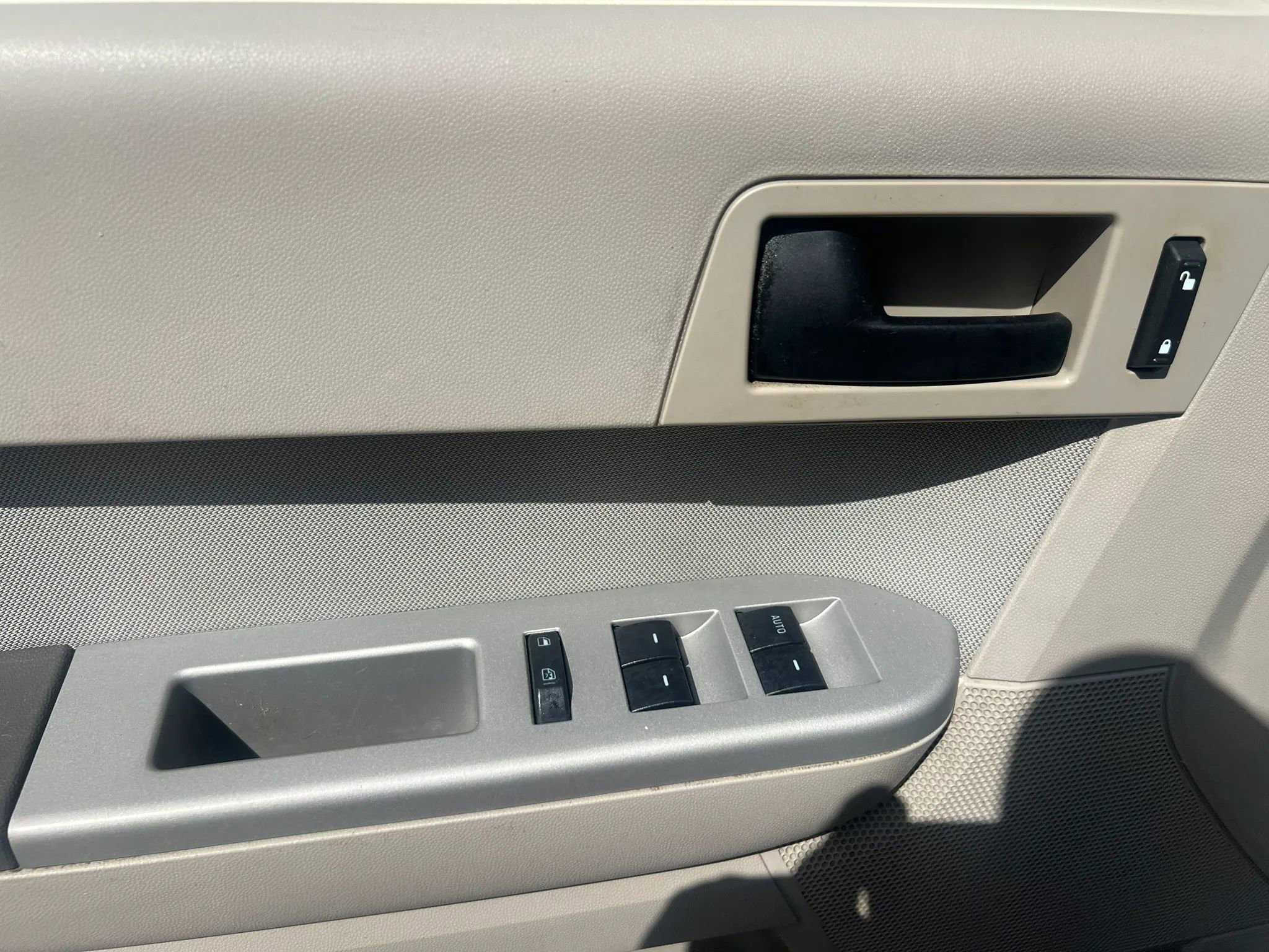 Used 2012 Ford Escape XLT FWD image 13