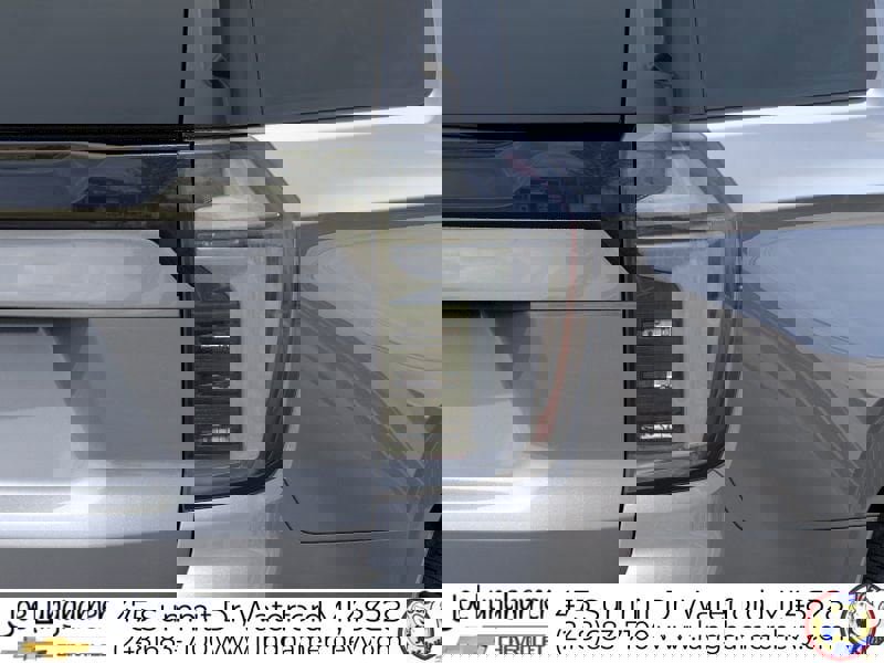 New 2026 Chevrolet Suburban Premier w/ Sun And Tow Package image 13