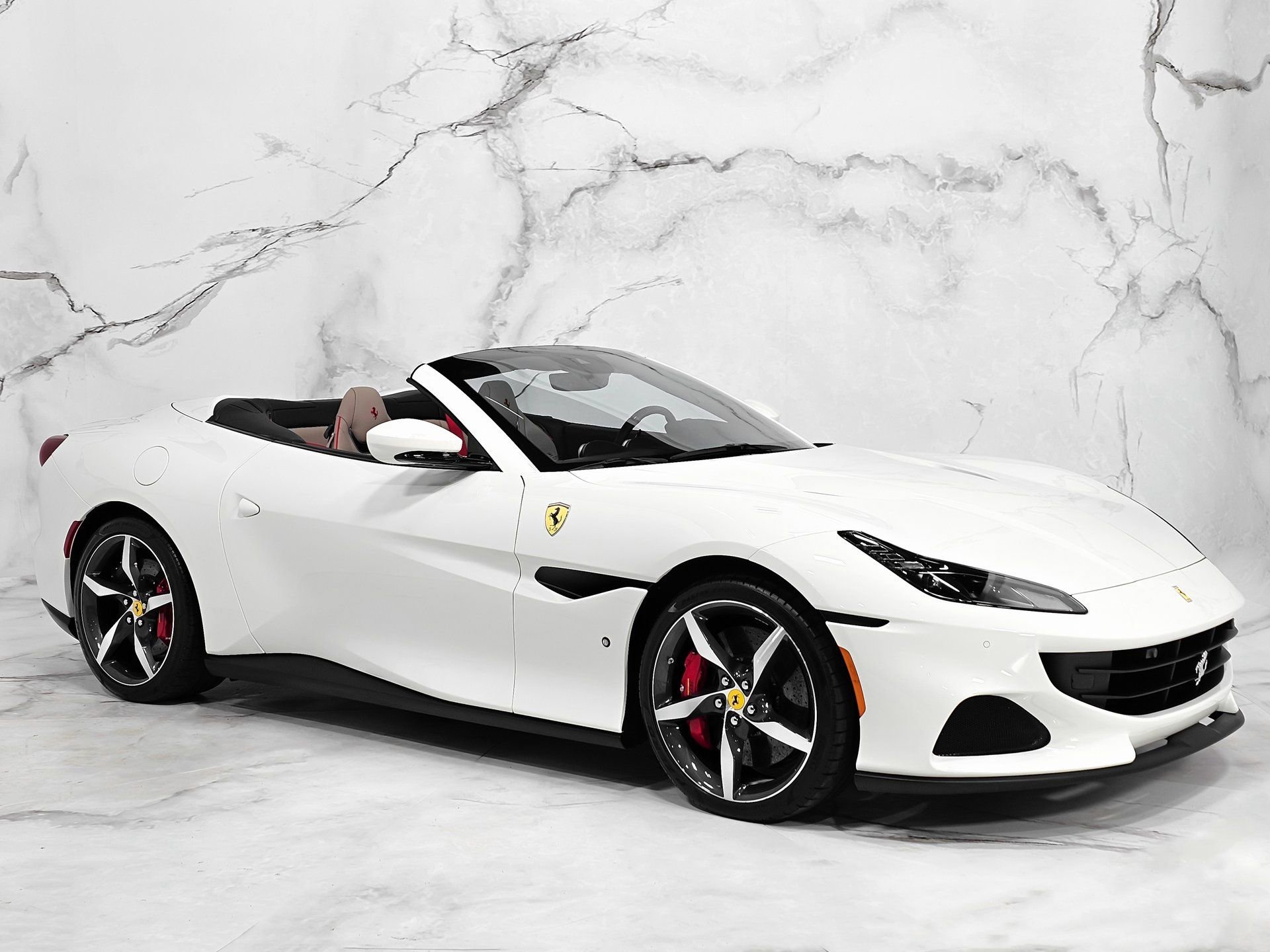Used 2023 Ferrari Portofino M image 12