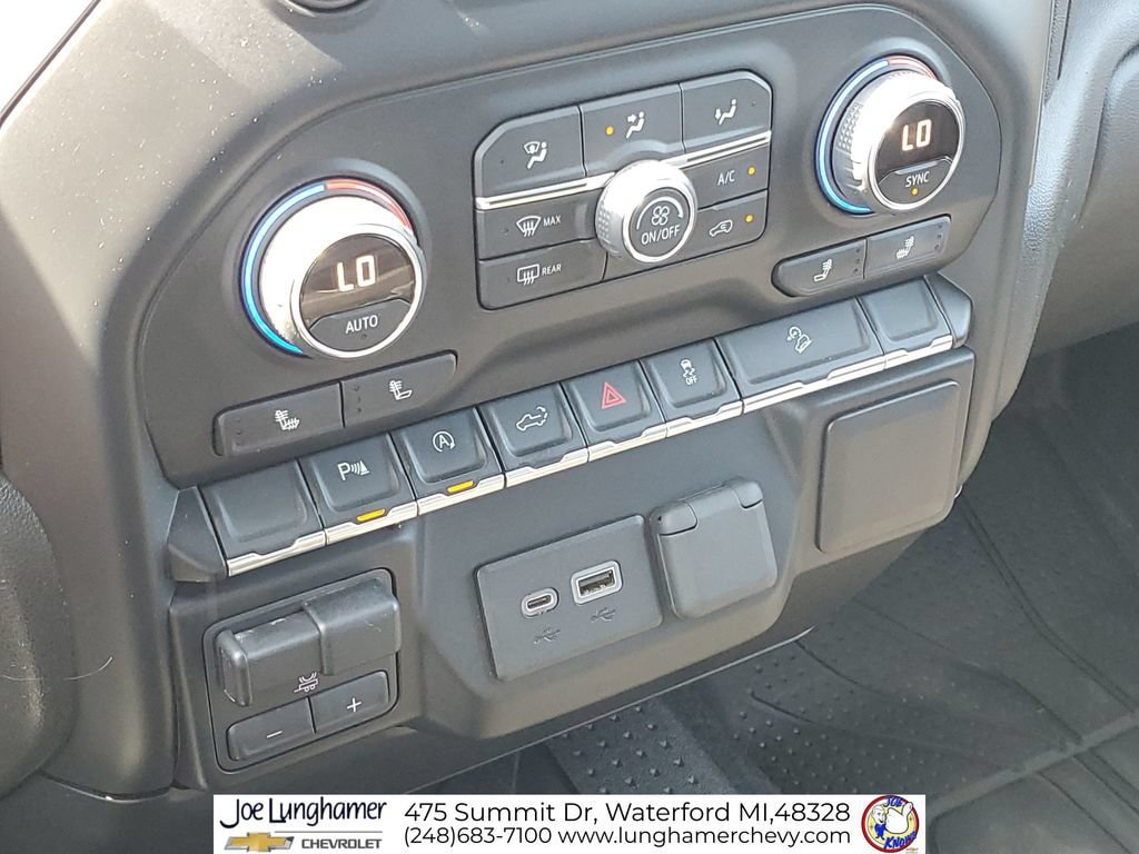 Certified 2019 Chevrolet Silverado 1500 RST AWD/4WD image 19