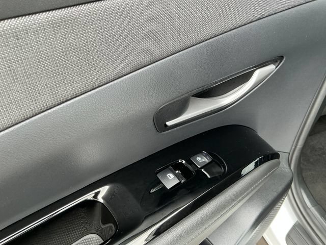 Used 2022 Hyundai Tucson Limited FWD image 17