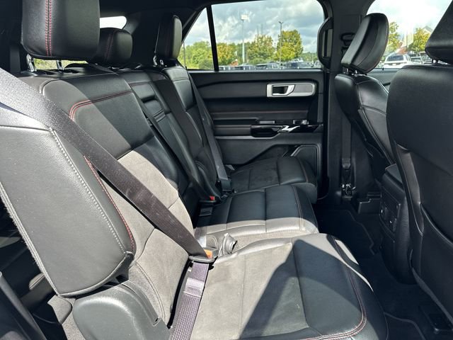 Used 2022 Ford Explorer ST-Line w/ Class IV Trailer Tow Package RWD image 15
