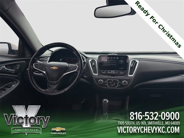 Used 2018 Chevrolet Malibu LT w/ Driver Confidence Package image 14