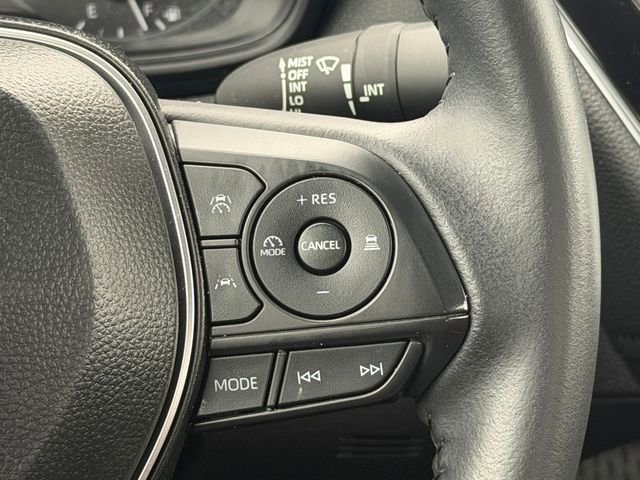 Certified 2024 Toyota Corolla SE image 28