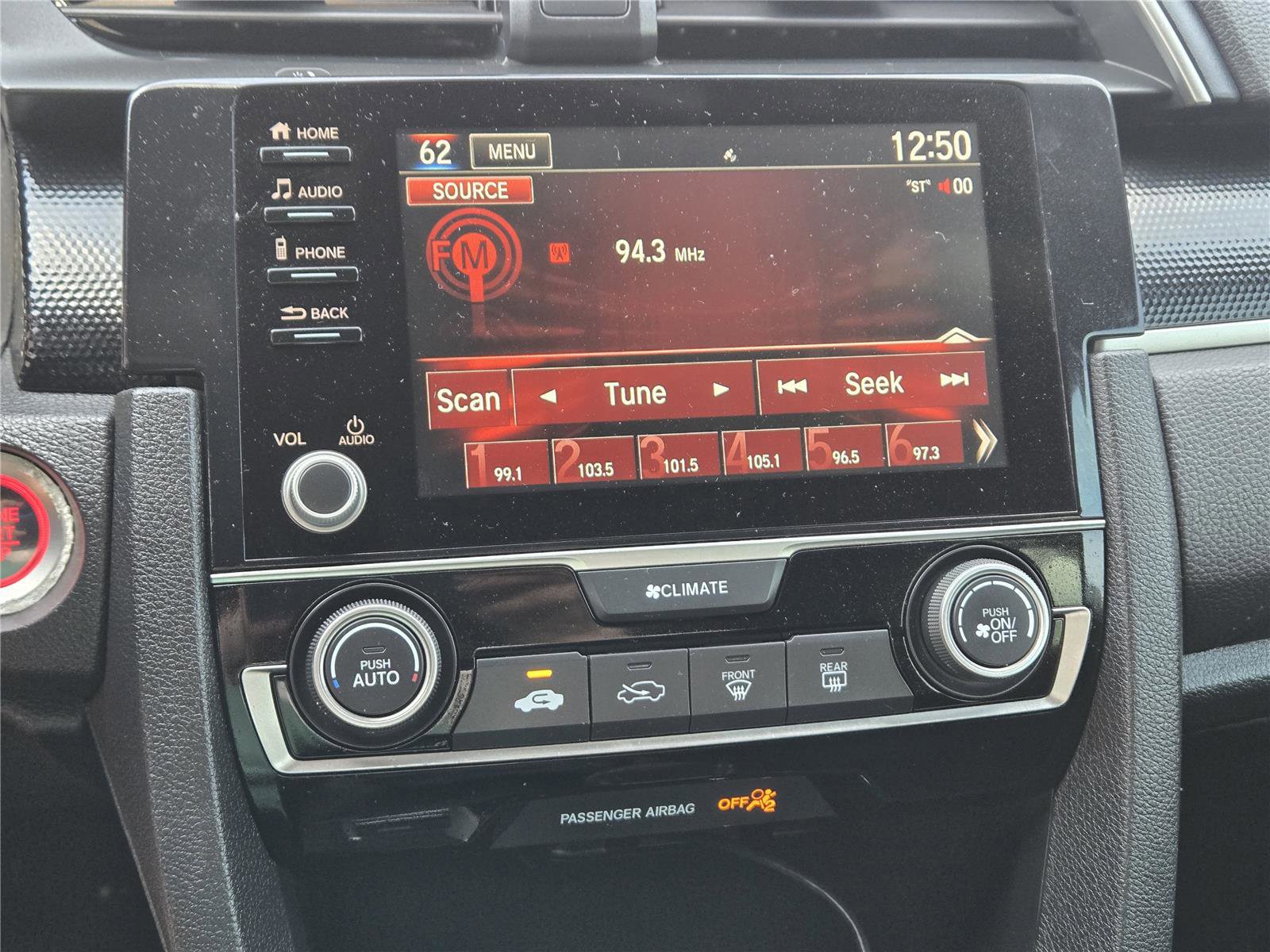 Used 2020 Honda Civic Sport image 21