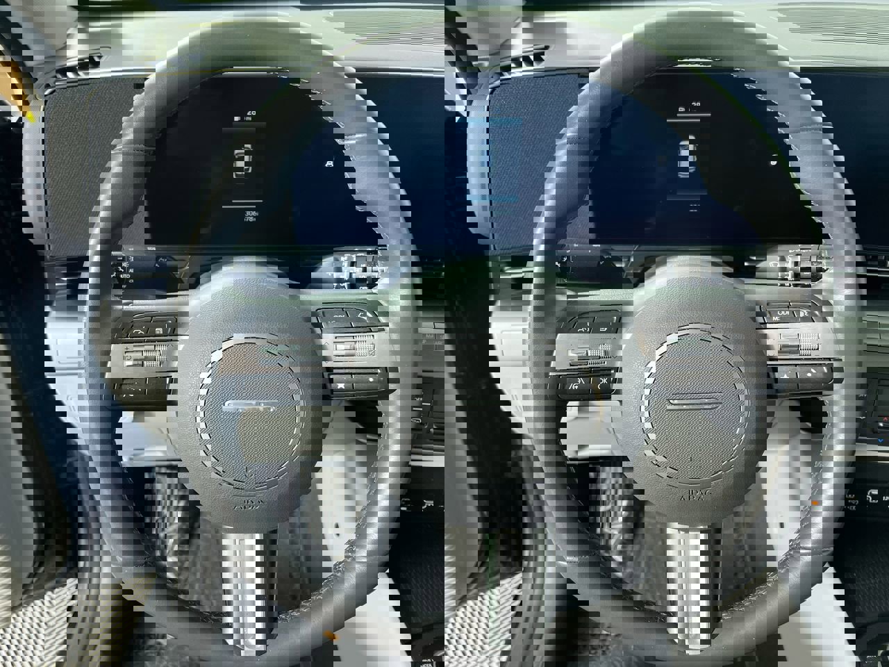 Used 2025 Hyundai Kona SEL image 15