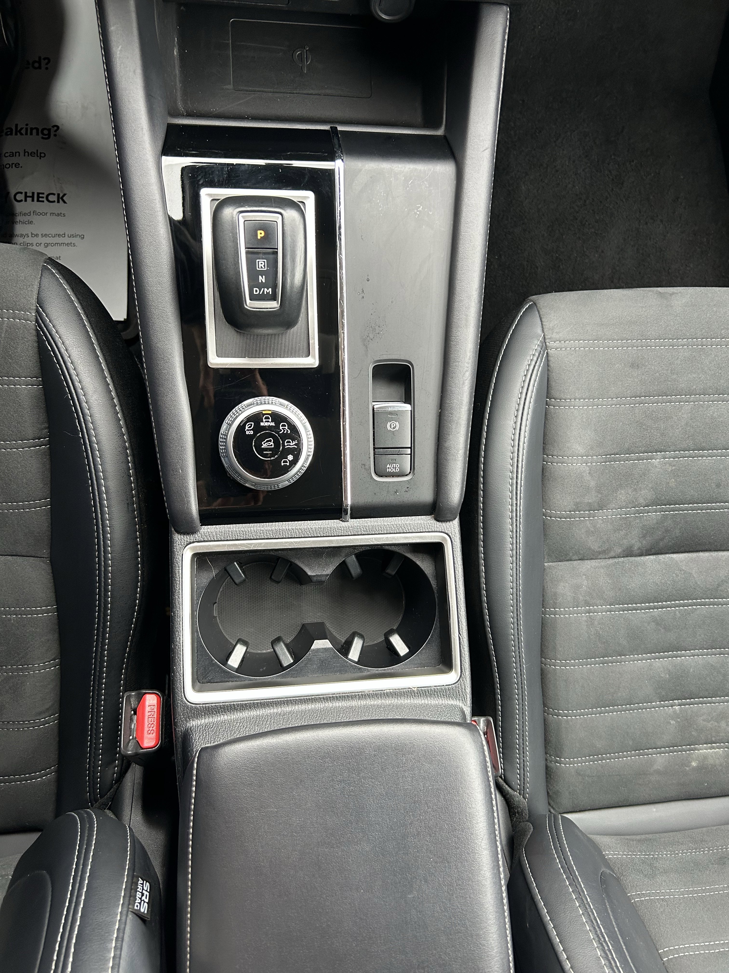 Used 2024 Mitsubishi Outlander SE image 27