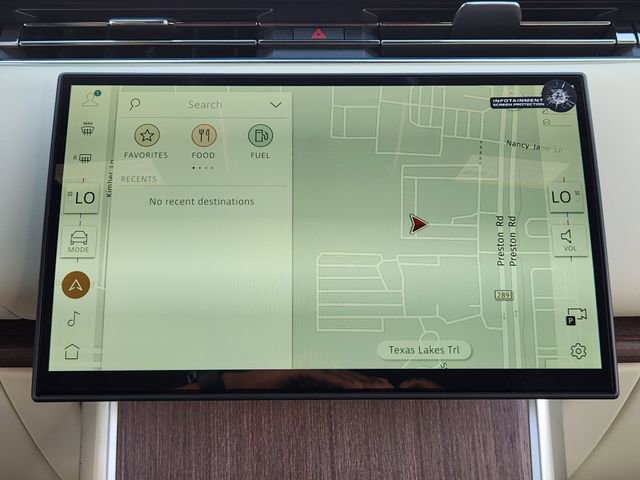 New 2026 Land Rover Range Rover Long Wheelbase SE image 12