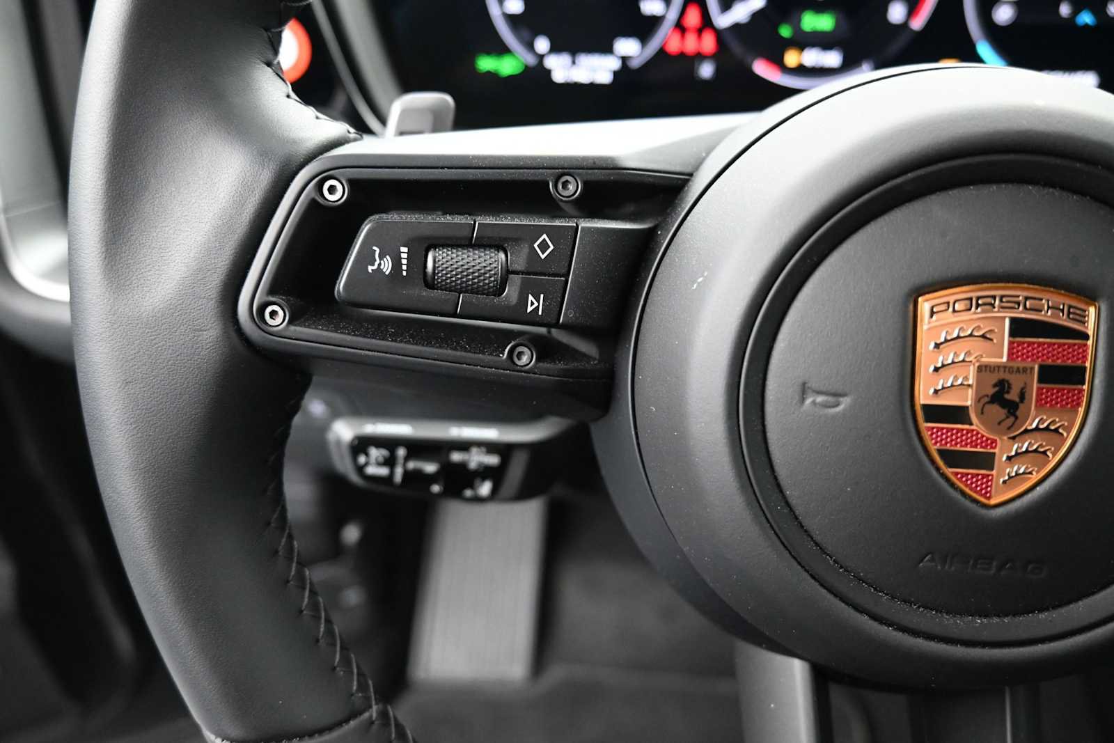 New 2026 Porsche Cayenne S AWD/4WD image 10