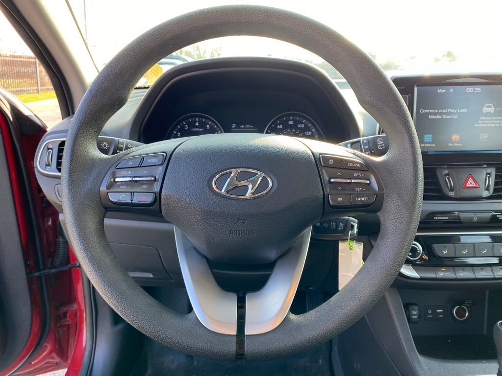 Used 2020 Hyundai Elantra GT image 9
