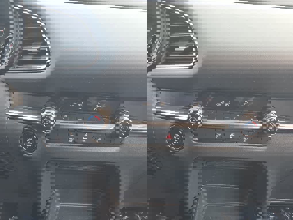 Used 2023 MAZDA CX-30 AWD 2.5 S w/ Select Package image 18