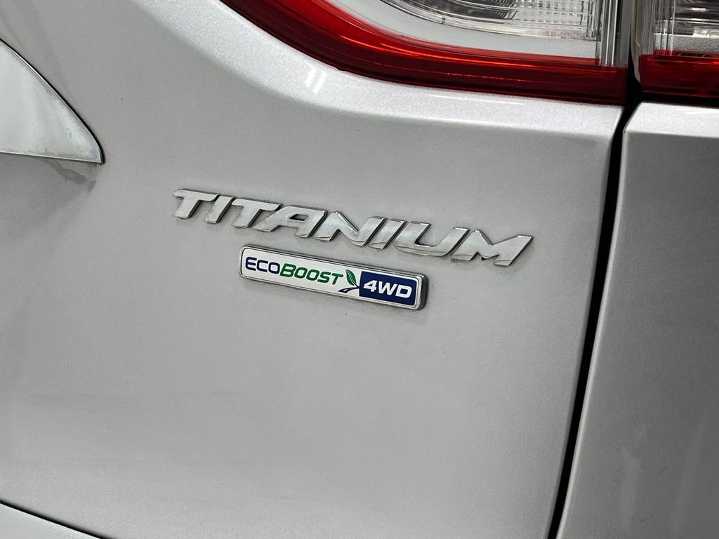 Used 2016 Ford Escape Titanium image 38