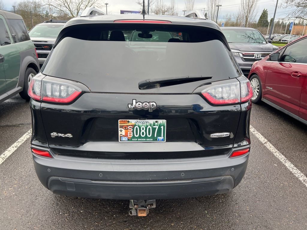 Used 2019 Jeep Cherokee Latitude Plus w/ Comfort/Convenience Group image 5